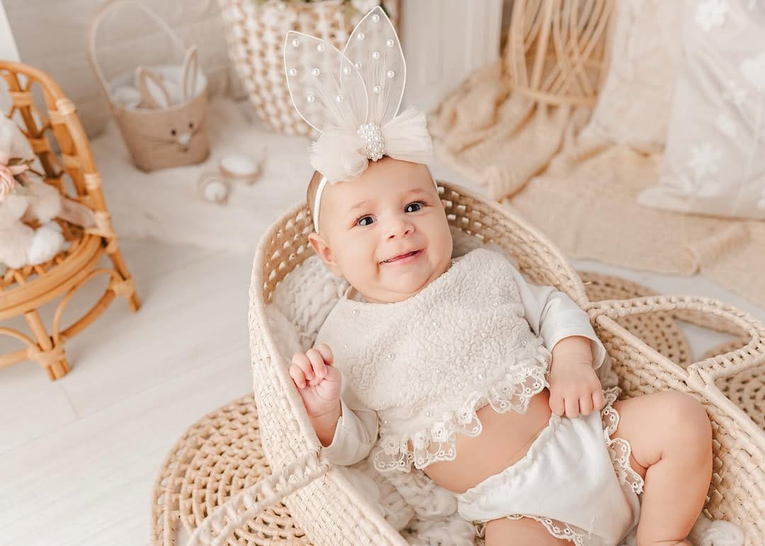 Post 2 by Julia Becker | Fotografia Newborn e Família on Instagram (carousel)