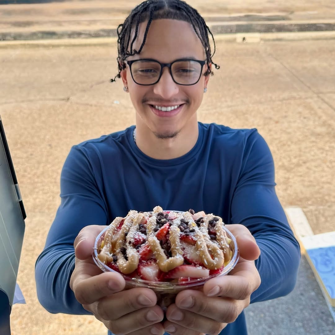 Post 3 by Houston’s Best Açaí Bowls on Instagram (image)