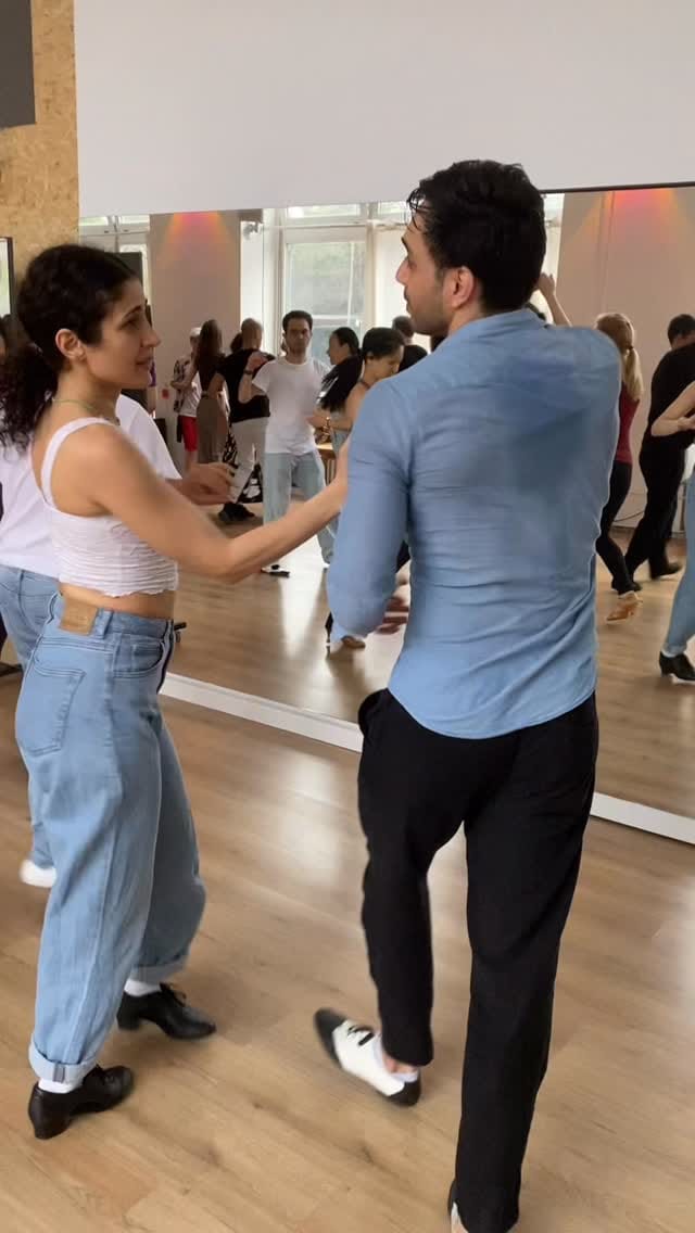 Post 5 by Yara Zrein on Instagram (video)