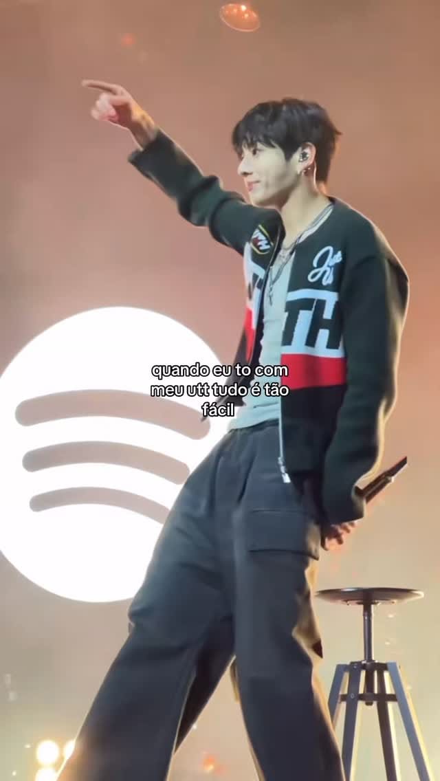 Post 2 by 차은우 🩵 on Instagram (video)