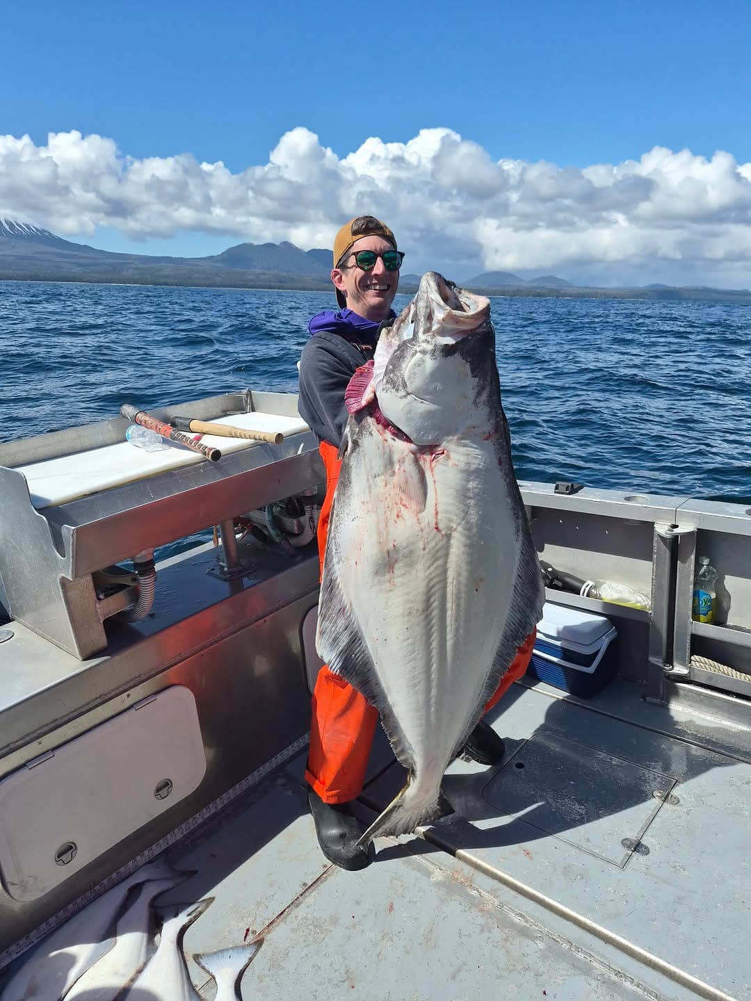 Post 2 by CAST ALASKA CHARTERS & LODGE on Instagram (image)
