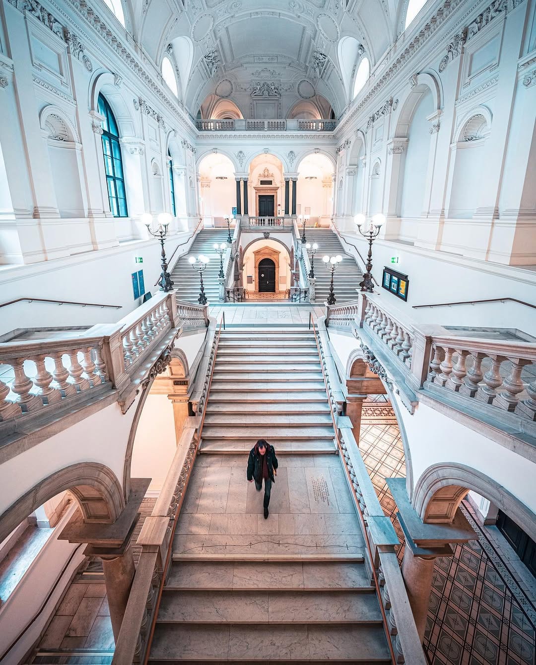 Post 2 by Dimitri on Instagram (image)