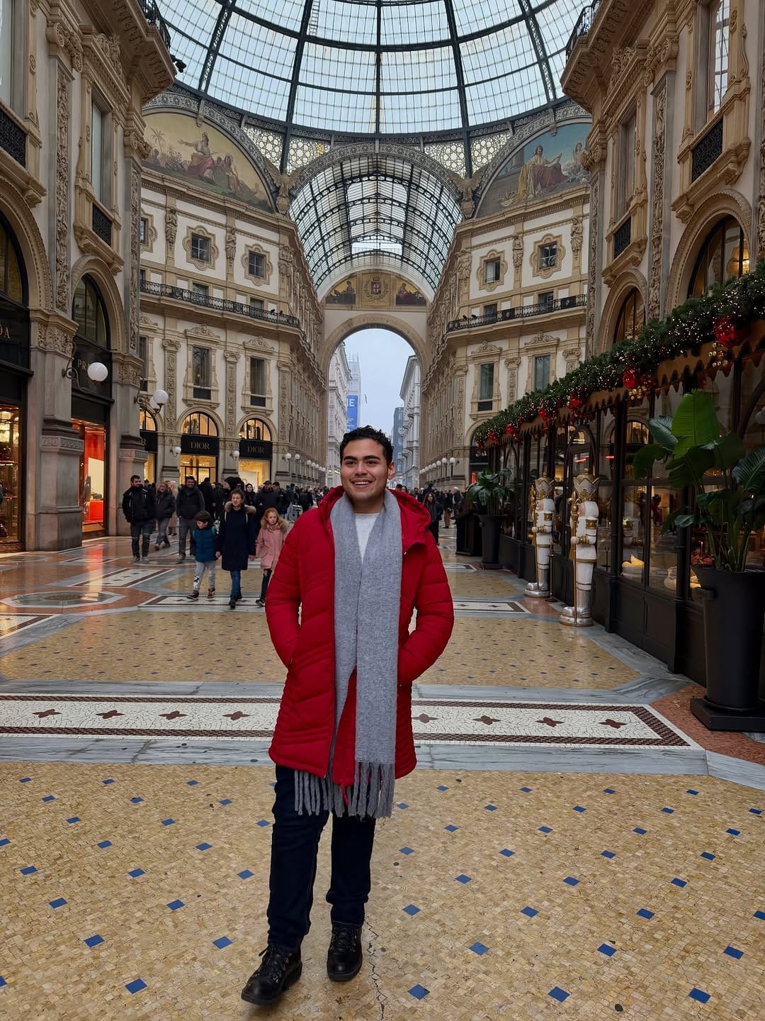 Post 3 by @abdulitotv on Instagram (carousel)
