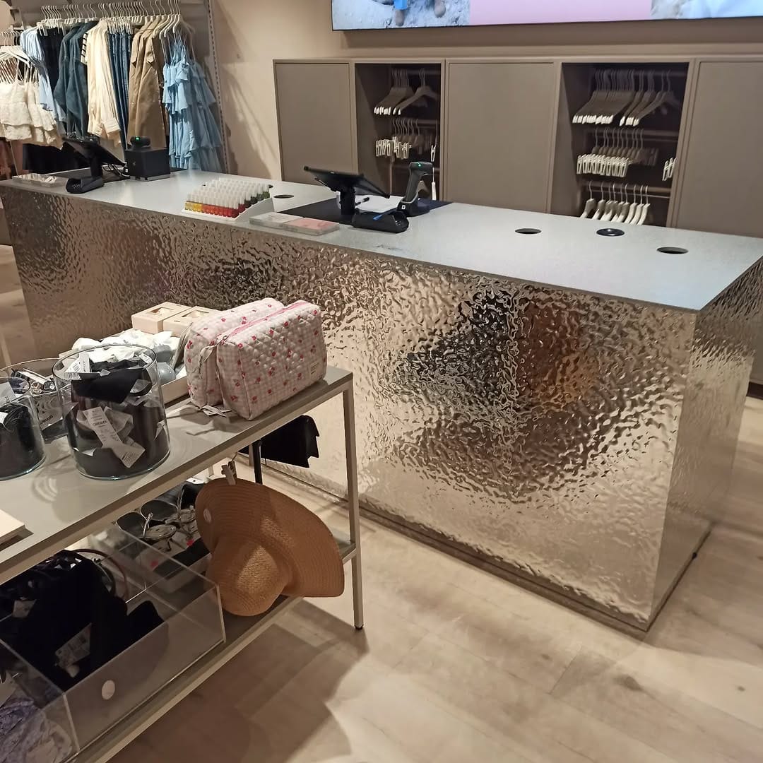 Post 4 by Style Perform on Instagram (image)