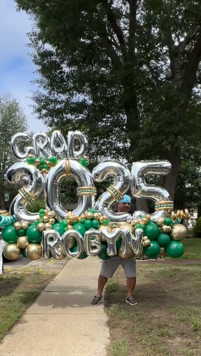 Post 1 by D&S Balloons LLC on Instagram (video)