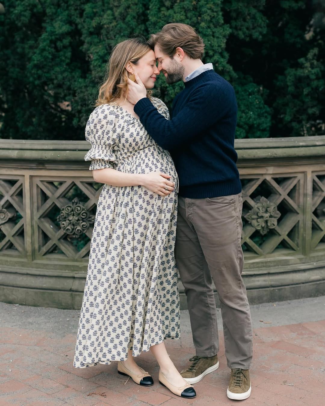 Post 10 by Jessica Gallo | Motherhood Photographer on Instagram (carousel)