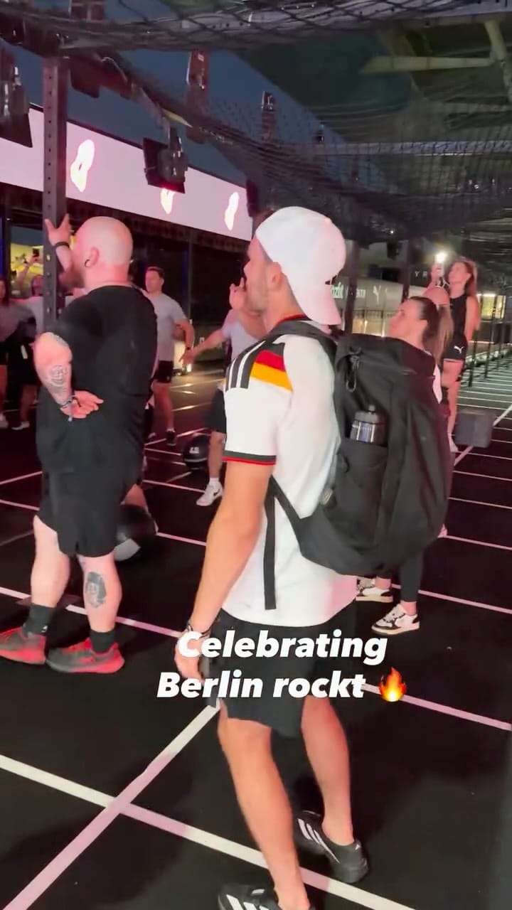 Post 3 by Anne Theke on Instagram (video)