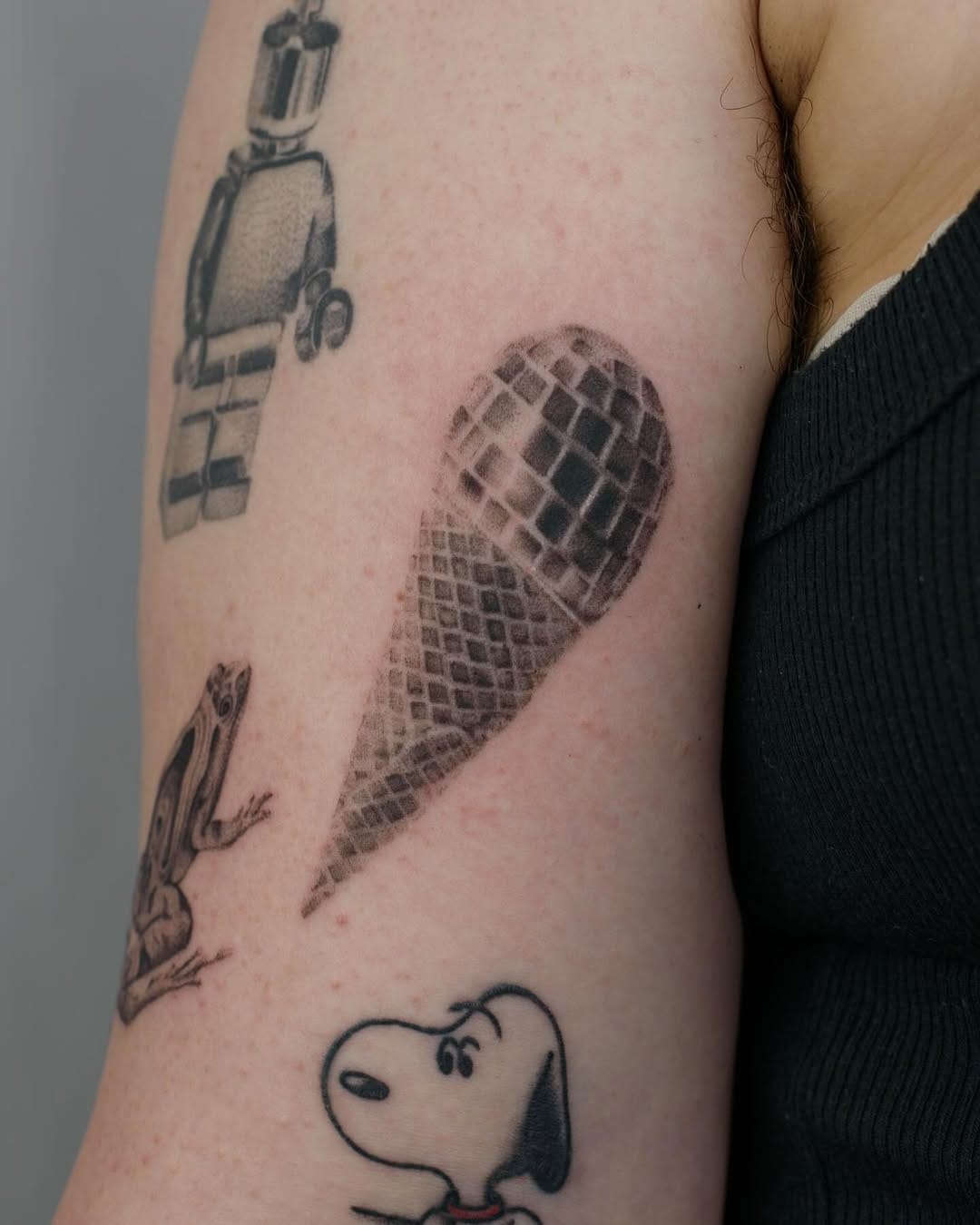 Post 9 by D (tattoo artist) on Instagram (carousel)