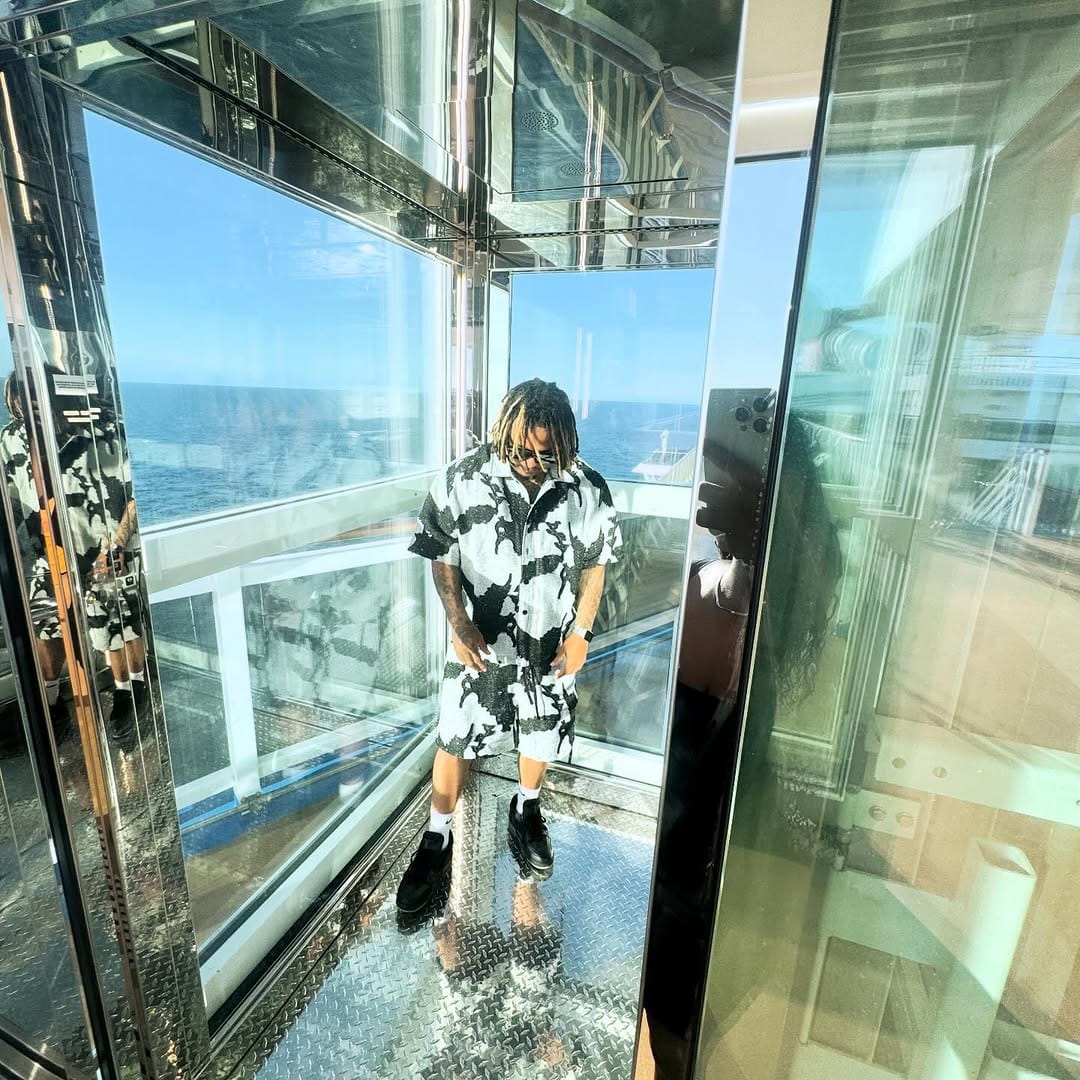 Post 3 by SMOOVE on Instagram (carousel)