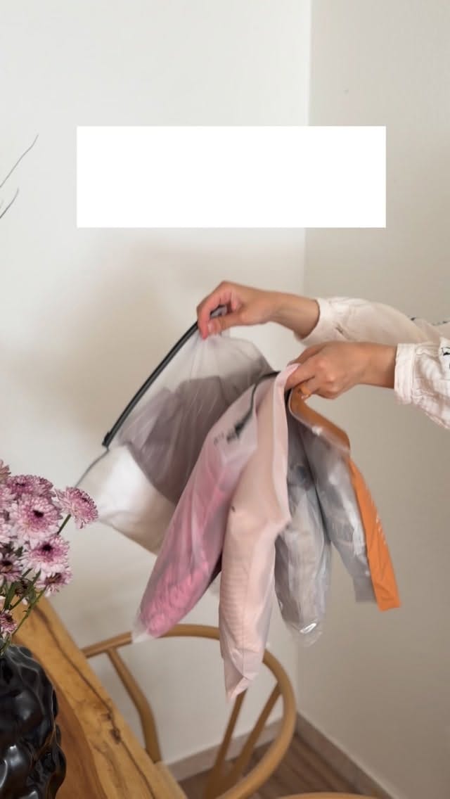 Post 2 by ROLA BAROUDİ | رُولا on Instagram (video)