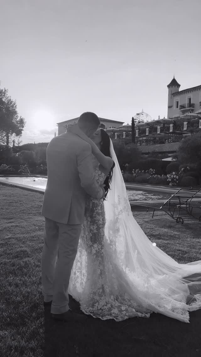 Post 2 by Mademoiselle Events on Instagram (video)