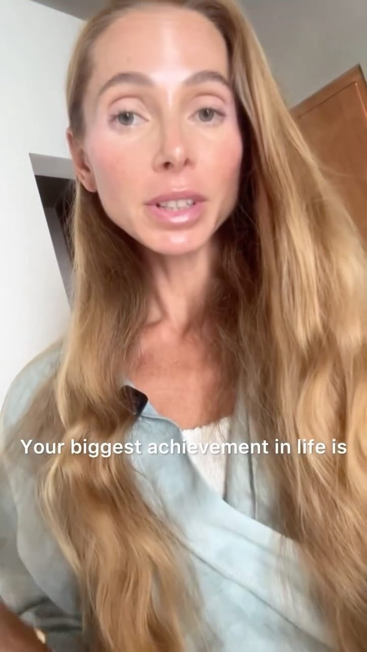 Post 7 by Alica Büchel - WOMENS HEALTH | ॐ on Instagram (video)