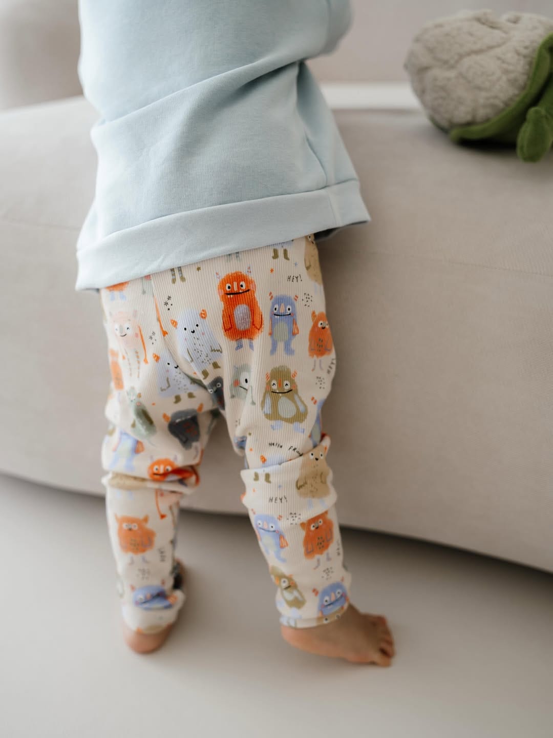 Post 6 by Handgefertigte Kinderkleidung 🤎 on Instagram (image)