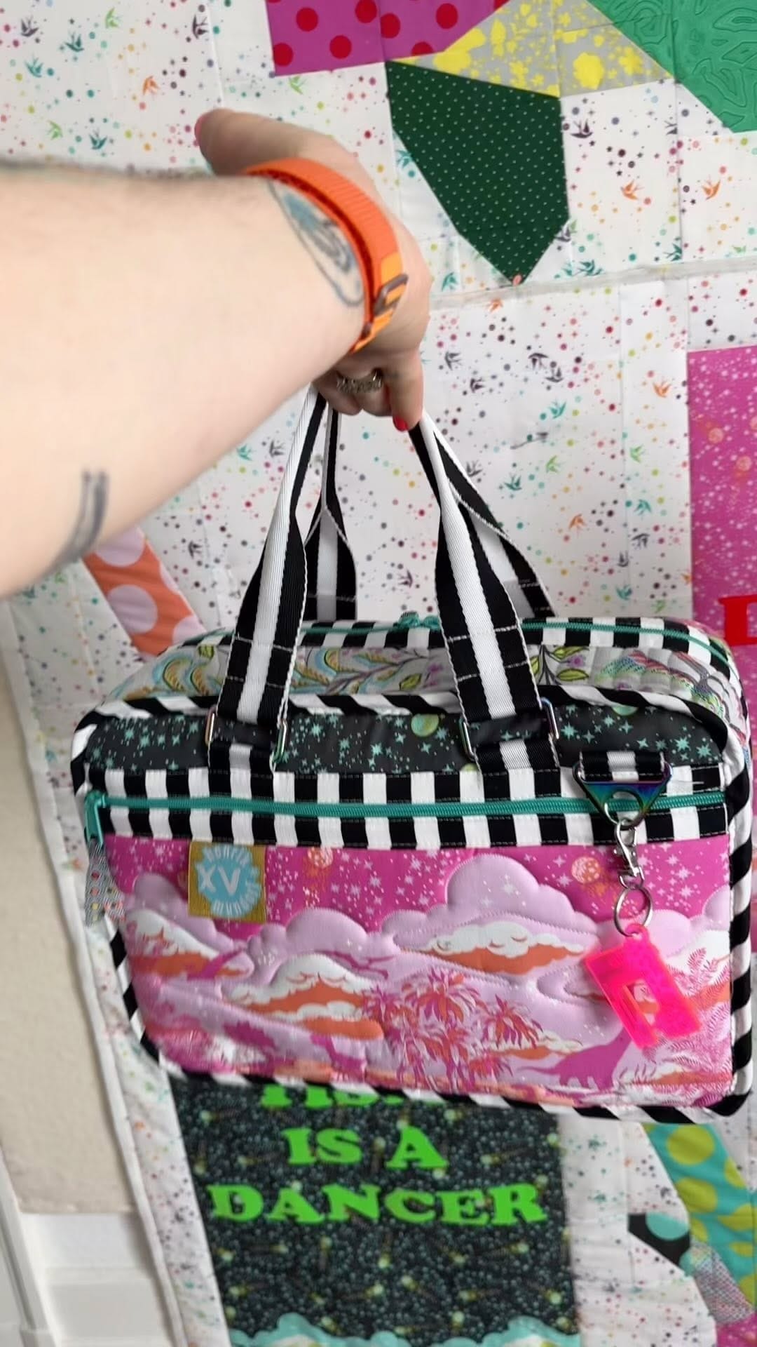 Post 10 by Lore Mundorf on Instagram (video)