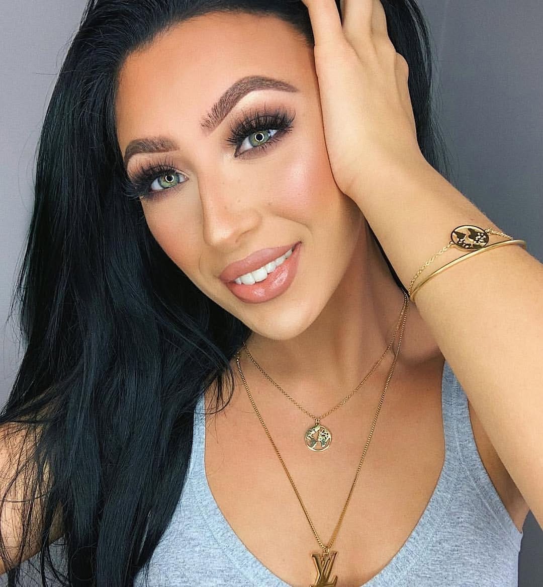 Post 3 by LayLashes&Beauty on Instagram (image)