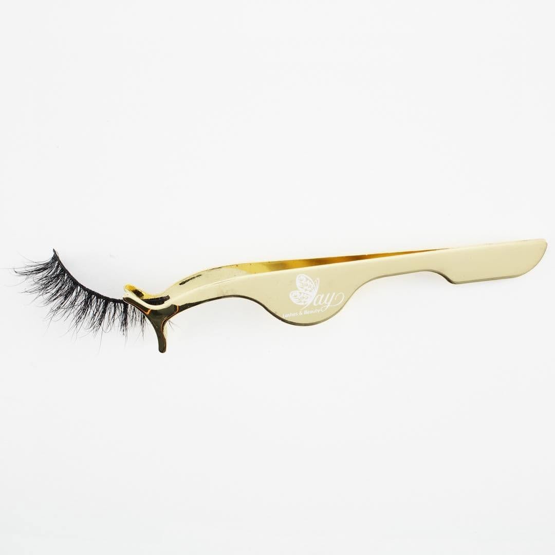 Post 10 by LayLashes&Beauty on Instagram (image)