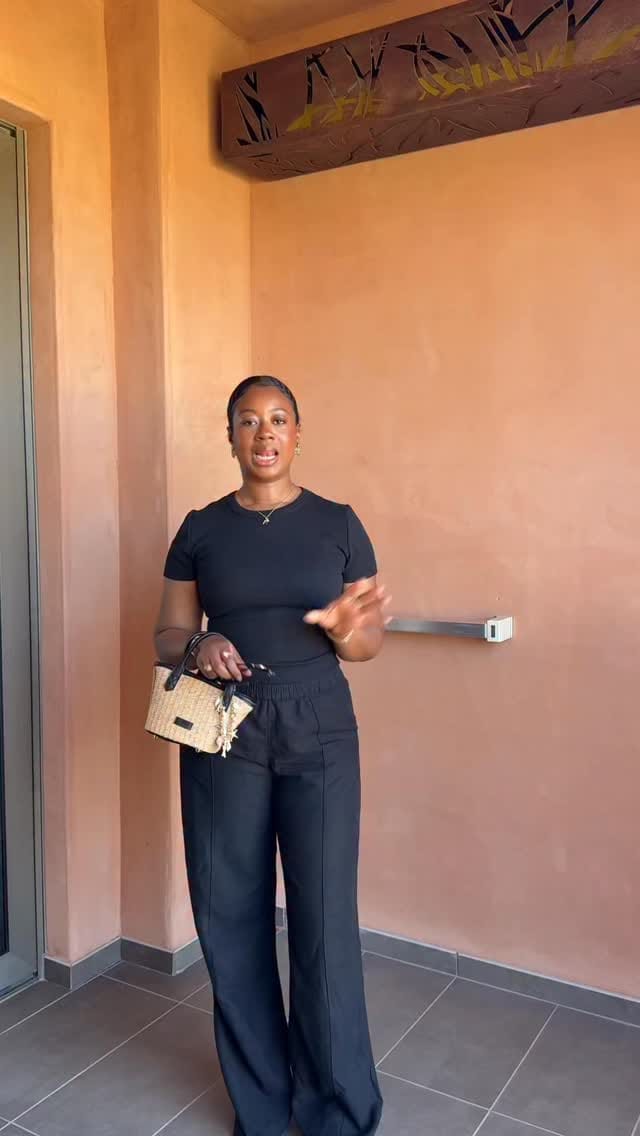 Post 8 by Oumou on Instagram (video)