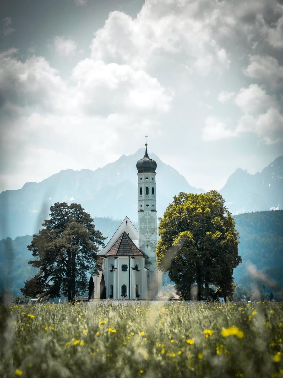 Post 6 by Leon on Instagram (image)