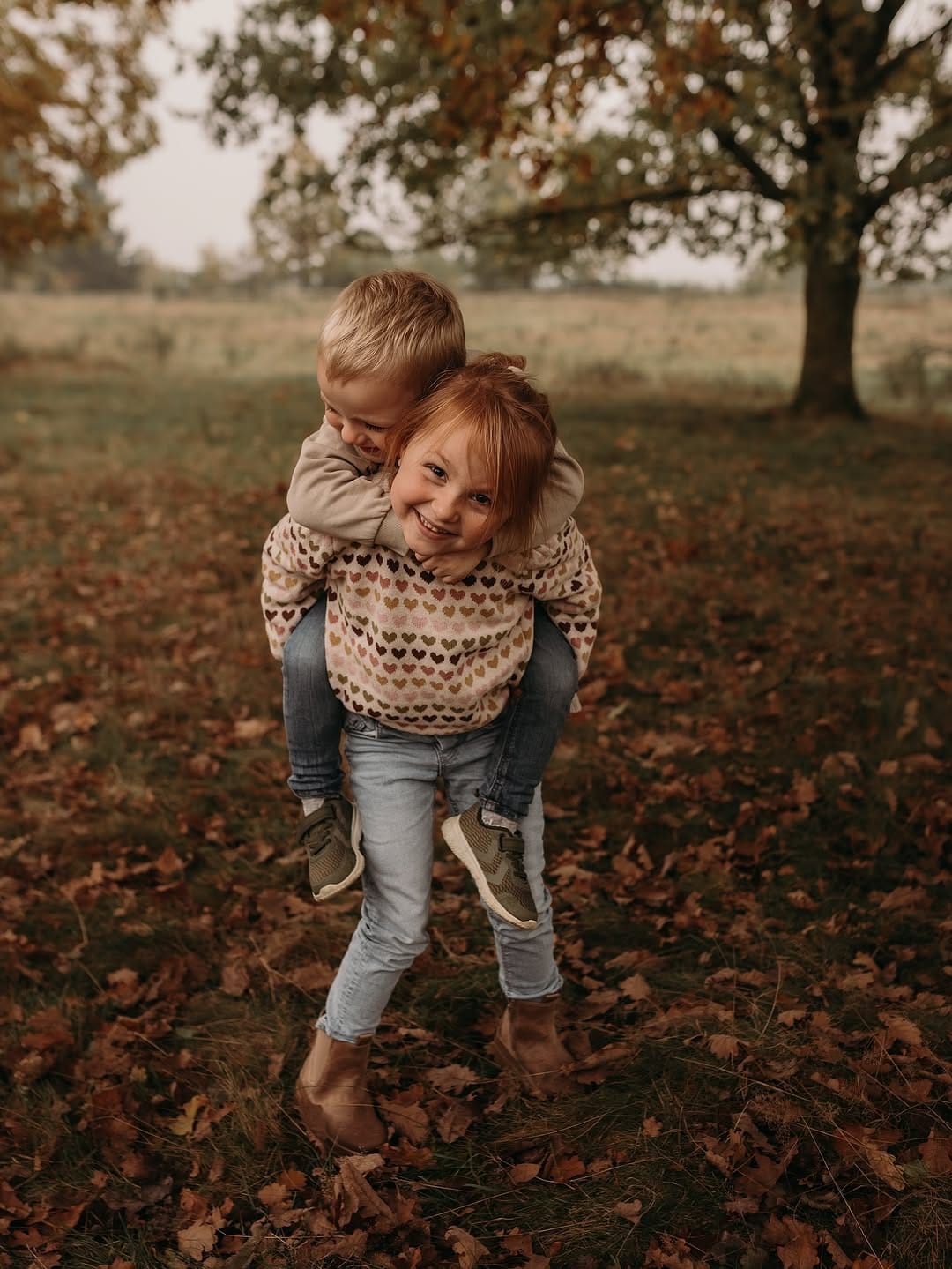 Post 9 by M A R N I E  L I S A         Hochzeitsfotografin on Instagram (carousel)