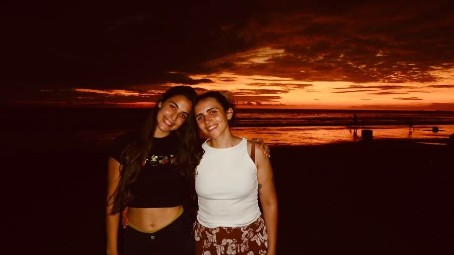 Post 4 by Cande on Instagram (carousel)