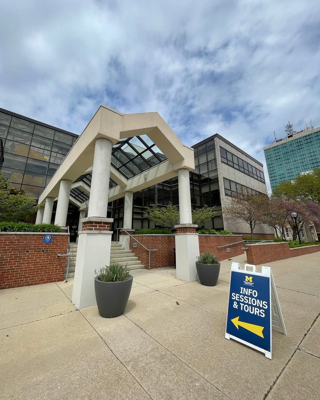 Post 6 by U-M Undergraduate Admissions on Instagram (image)