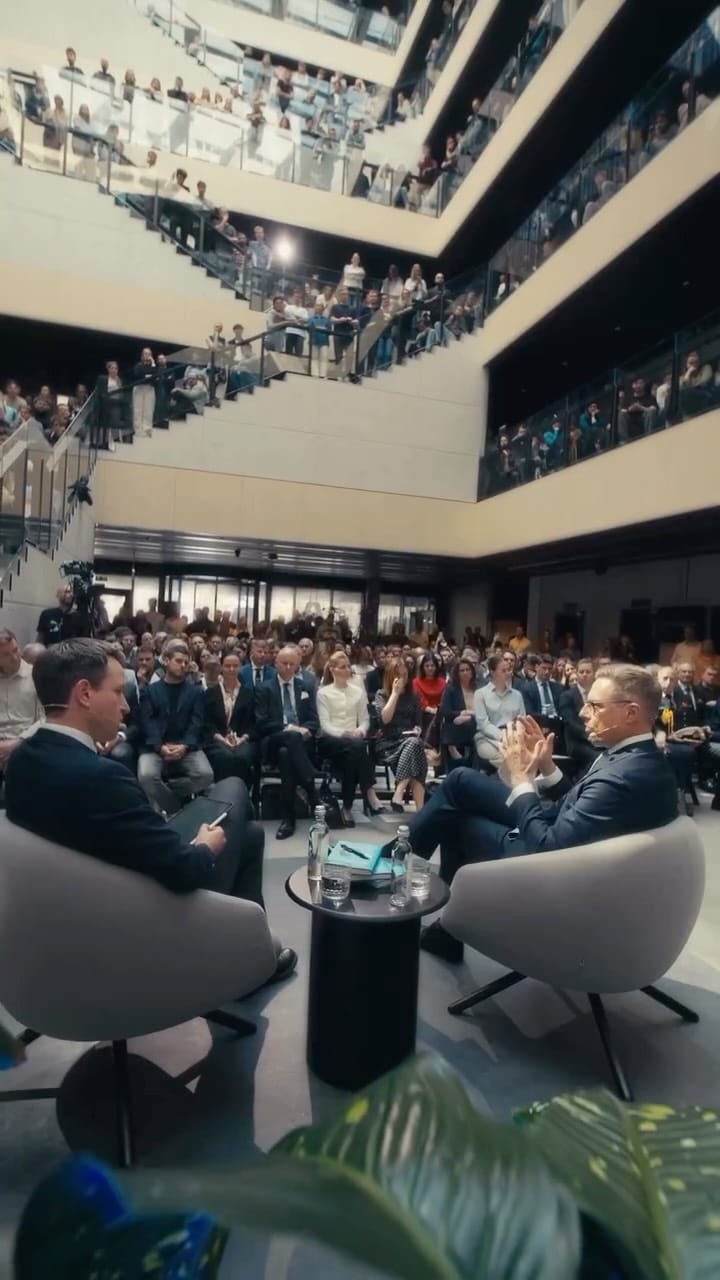 Post 5 by Linas Kojala on Instagram (video)