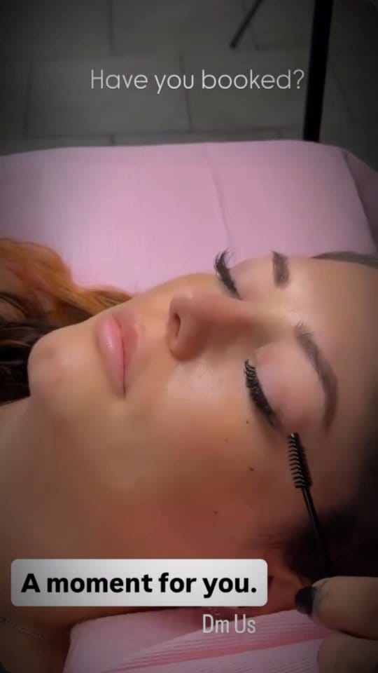 Post 7 by Vilansse by 𝐂𝐡𝐞𝐫𝐫𝐲𝐬 𝐄𝐲𝐞 on Instagram (video)