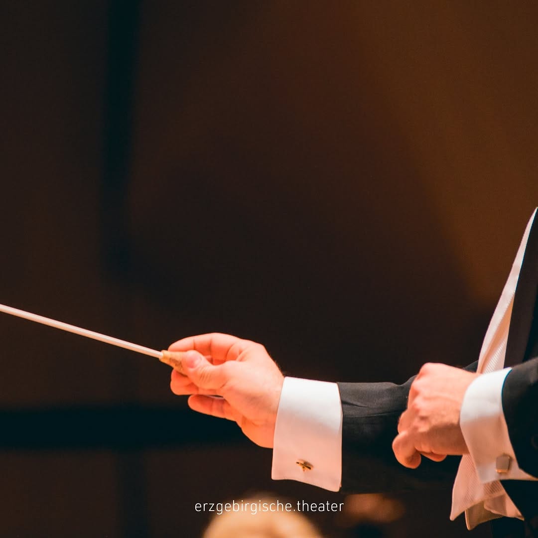 Post 9 by Hochschule für Musik Dresden on Instagram (carousel)