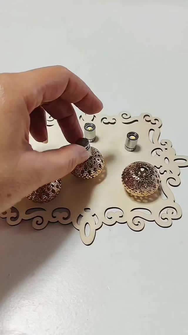 Post 1 by Lilli on Instagram (video)