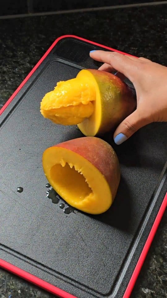Post 5 by Sunera Kitchen | Neetu Suresh | Easy Recipes on Instagram (video)