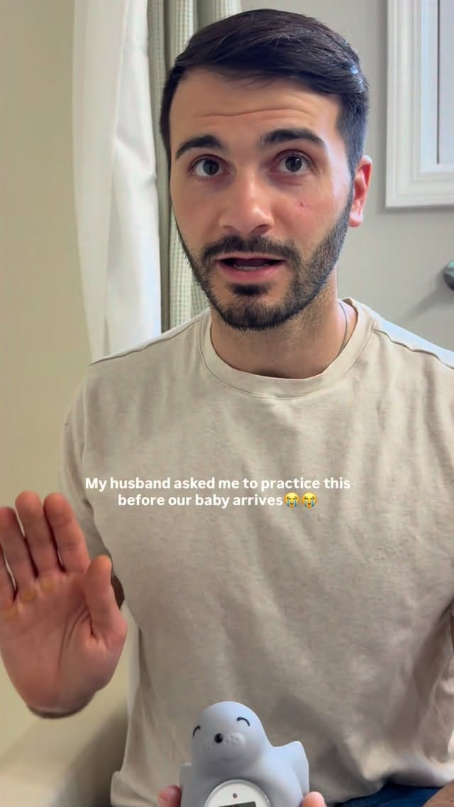 Post 4 by Angelcare on Instagram (video)