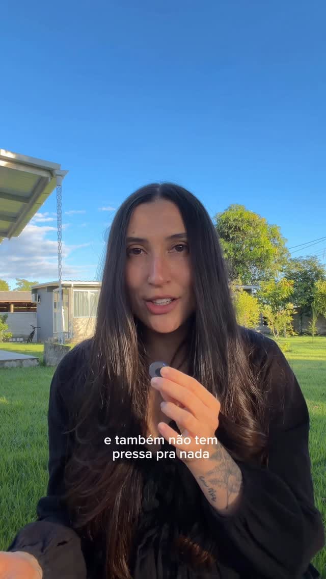 Post 2 by Juliane Prana on Instagram (video)
