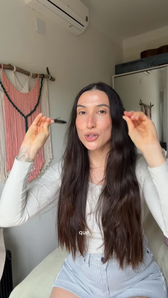 Post 5 by Juliane Prana on Instagram (video)