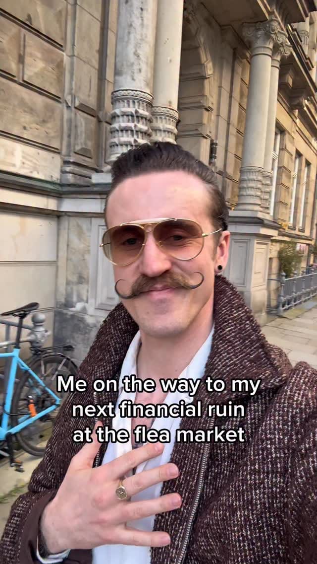 Post 4 by Max | Vintage | Model on Instagram (video)