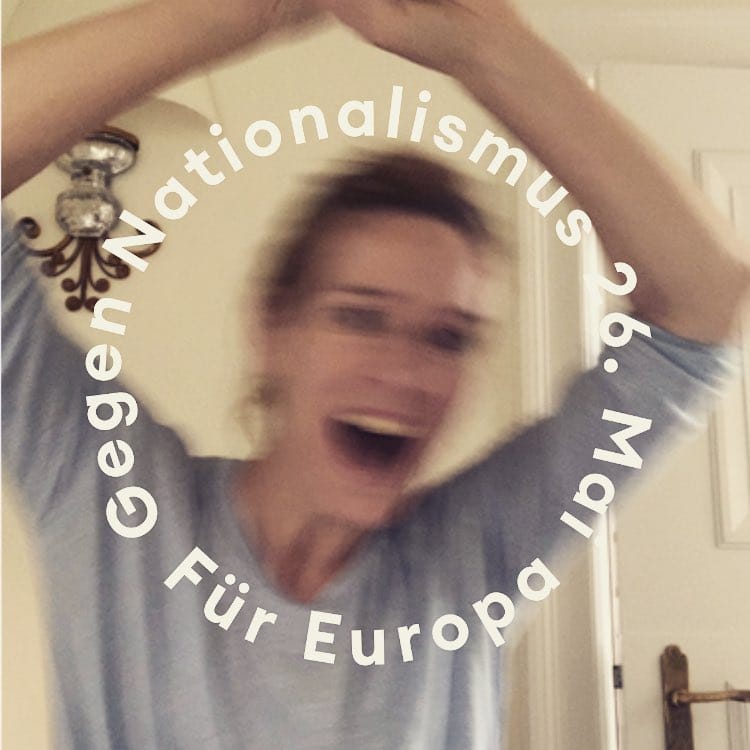 Post 10 by Lisa Martinek official on Instagram (image)