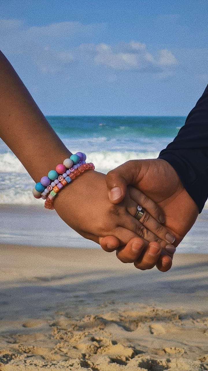 Post 5 by Amanda Vieira Dias on Instagram (video)