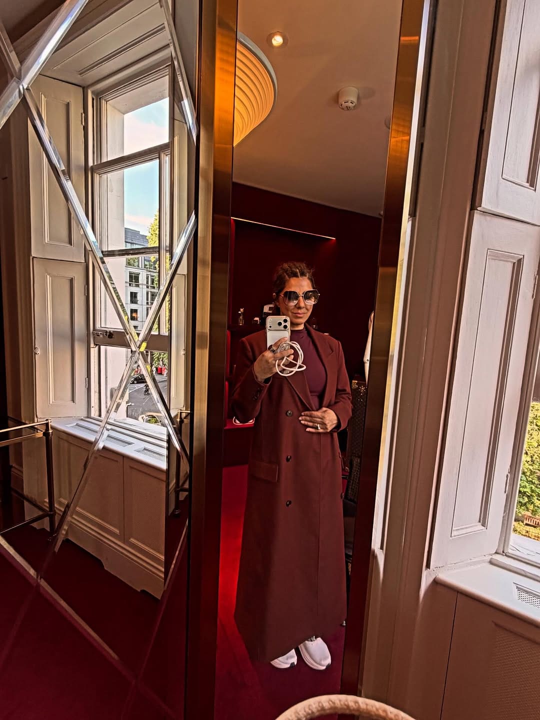 Post 2 by Doctor Farzana Khan on Instagram (image)