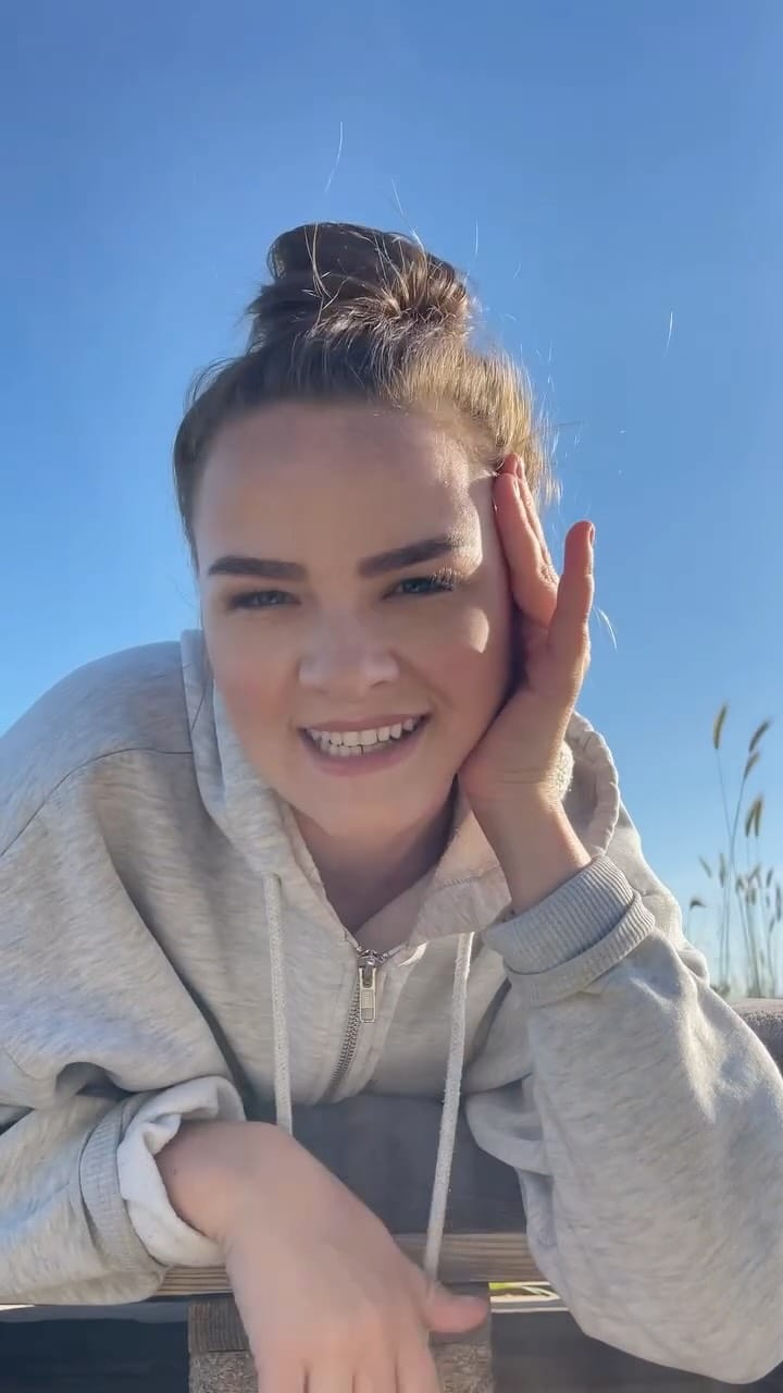 Post 2 by Julia 🌙 | just real life on Instagram (video)