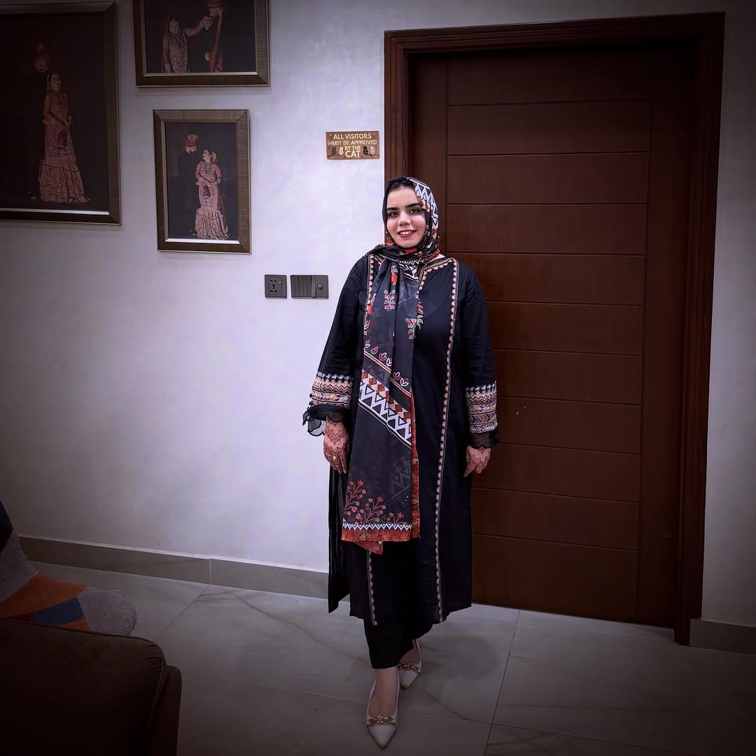 Post 1 by Aesthetic Clinic by Dr. Anna on Instagram (image)