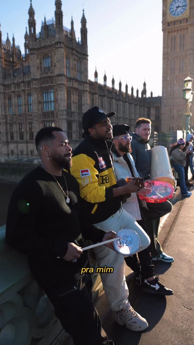 Post 4 by Rafa Filó Samba London  🇧🇷🇬🇧 on Instagram (video)