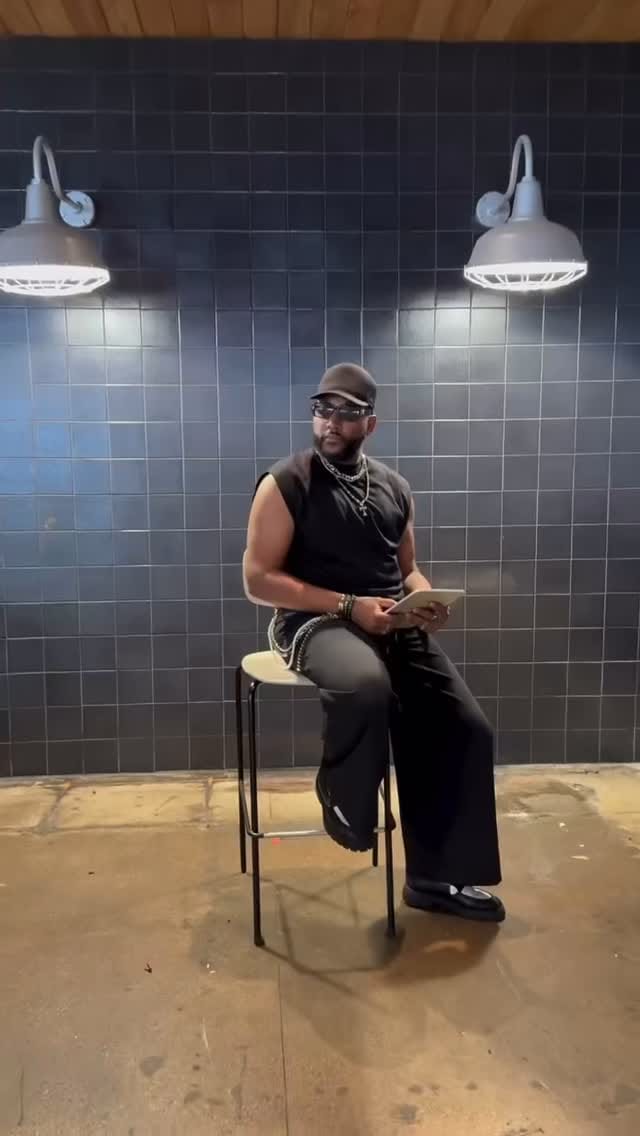 Post 3 by Mike Miles on Instagram (video)