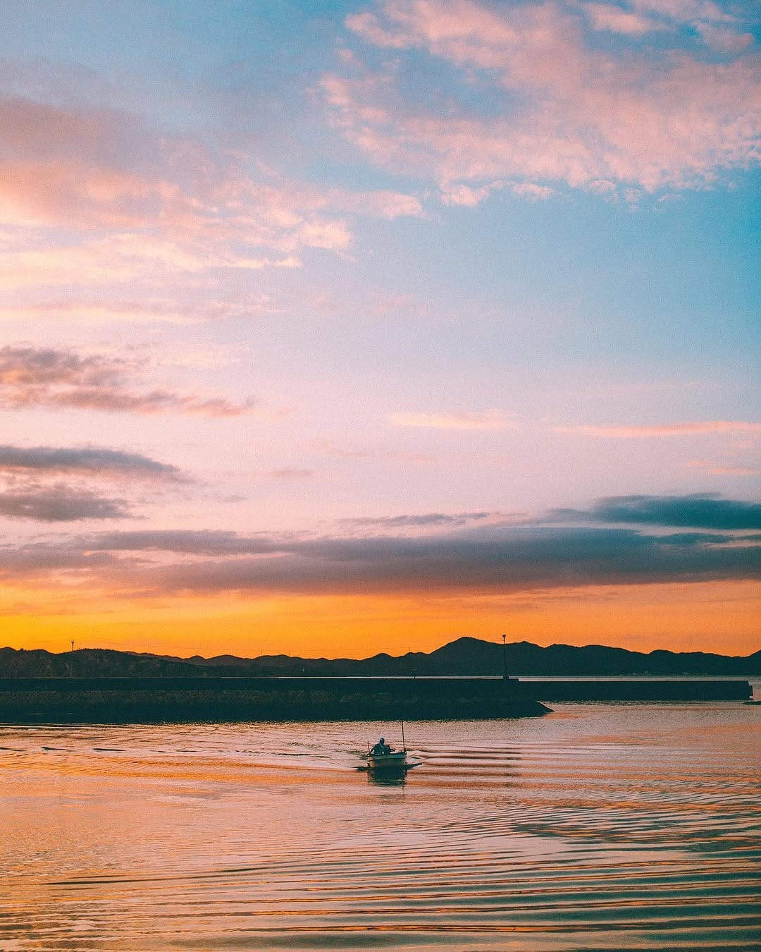 Post 3 by DANIELE CHEN on Instagram (carousel)