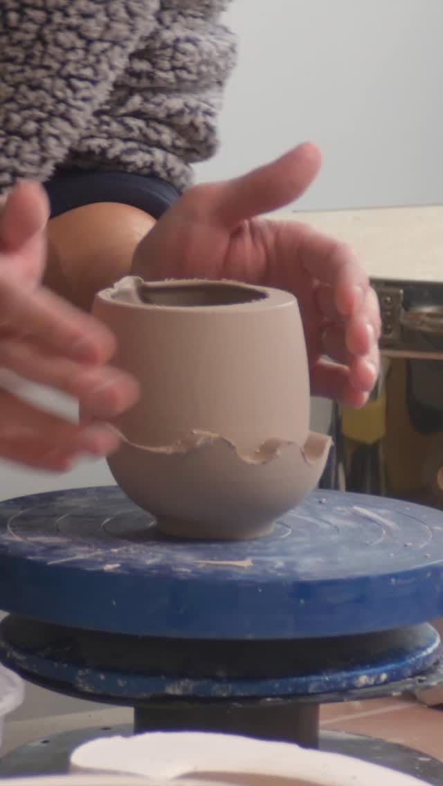 Post 10 by Sam Kim on Instagram (video)