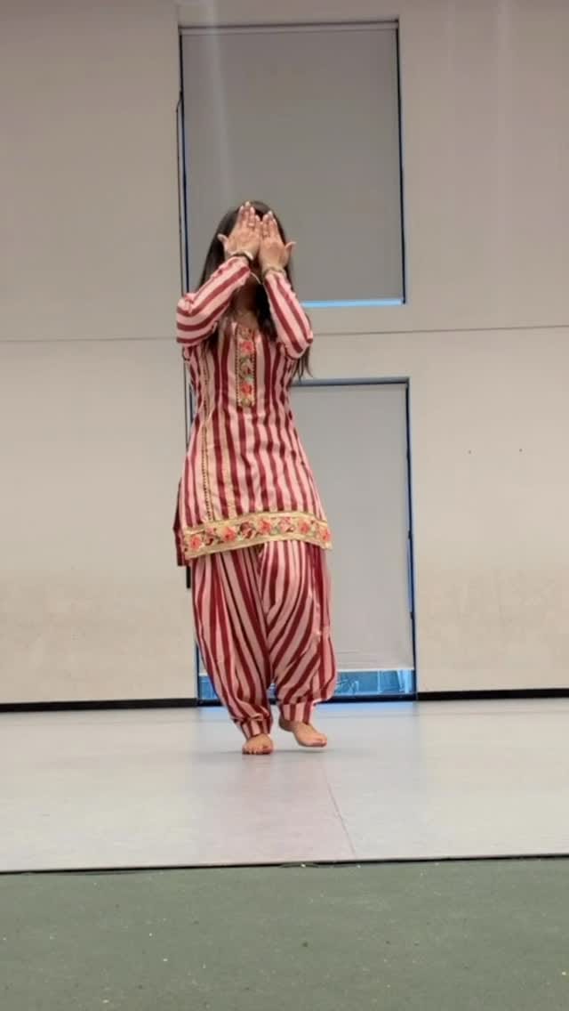 Post 1 by Kammy Kaur on Instagram (video)