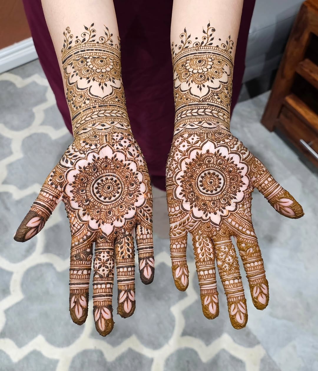 Post 3 by Bridal Henna on Instagram (image)
