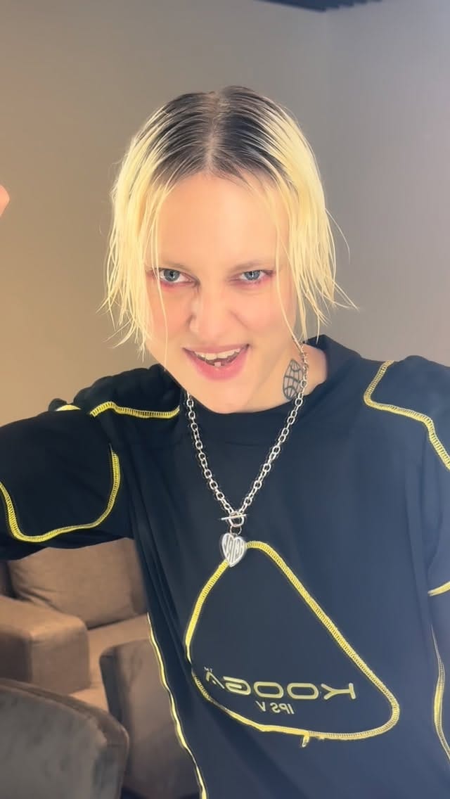 Post 8 by Rakel Mjöll on Instagram (video)