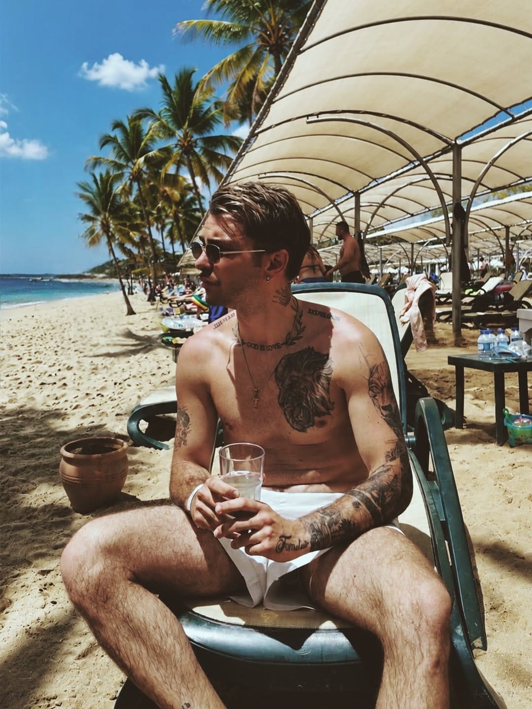 Post 6 by Giovanni D'Angelo on Instagram (image)