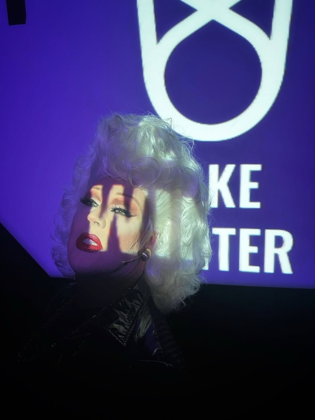 Post 6 by Elke Winter on Instagram (image)