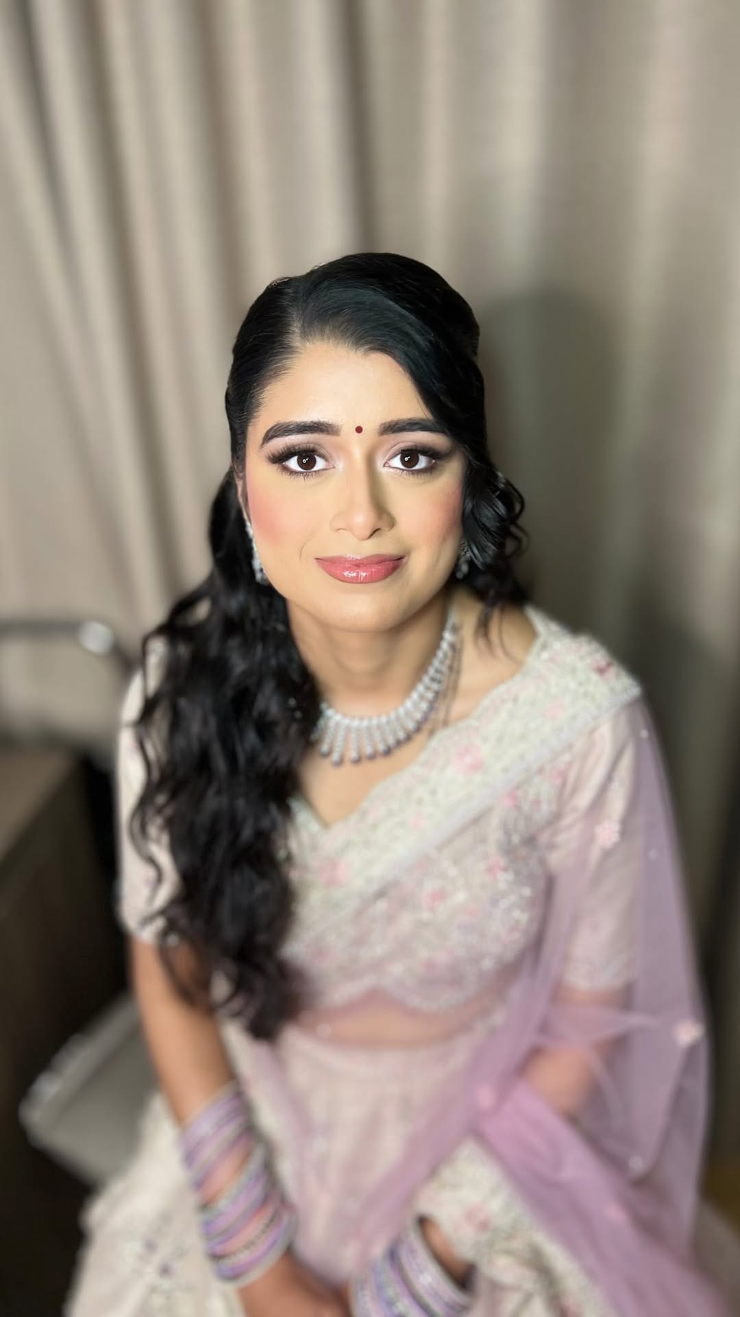 Post 3 by 𝓖𝓪𝔂𝓪𝓽𝓻𝓲𝓼𝓽𝔂𝓵𝓮 bridal HMUA 💙 on Instagram (video)