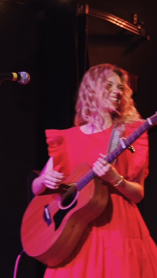 Post 7 by Callie Young on Instagram (video)